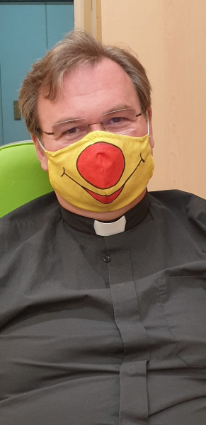 Gesichtsmaske mit Clownmotiv (Mund-Nase-Maske)
